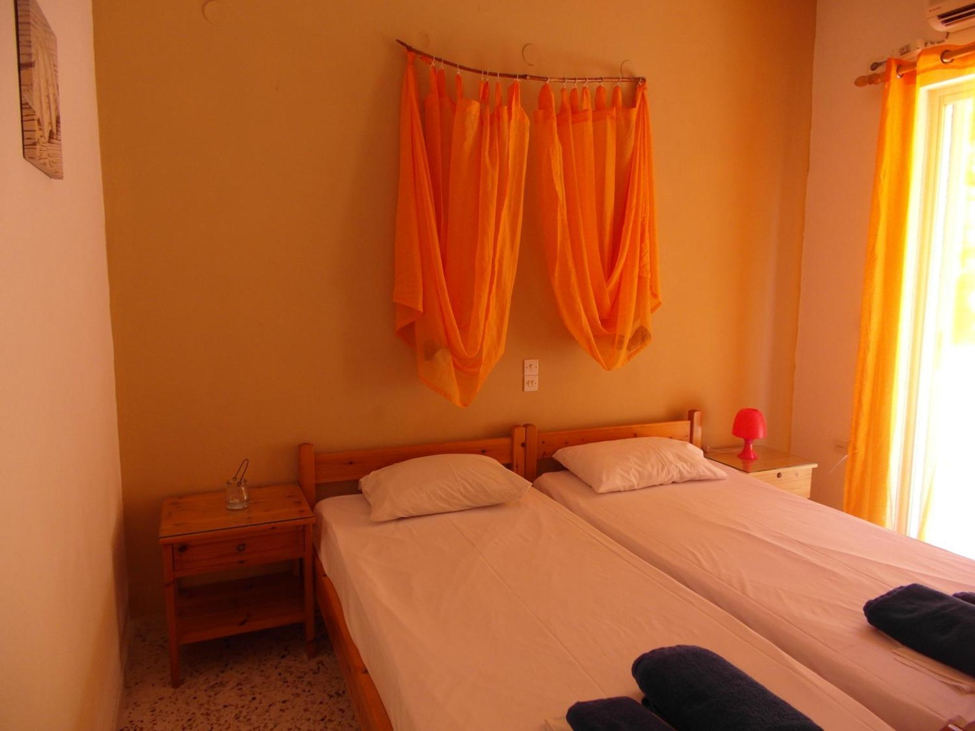 Eri Studios Agia Marina  Room photo